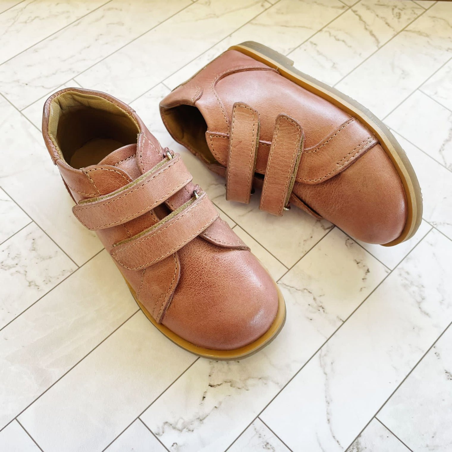 James Kelly | Sneaker